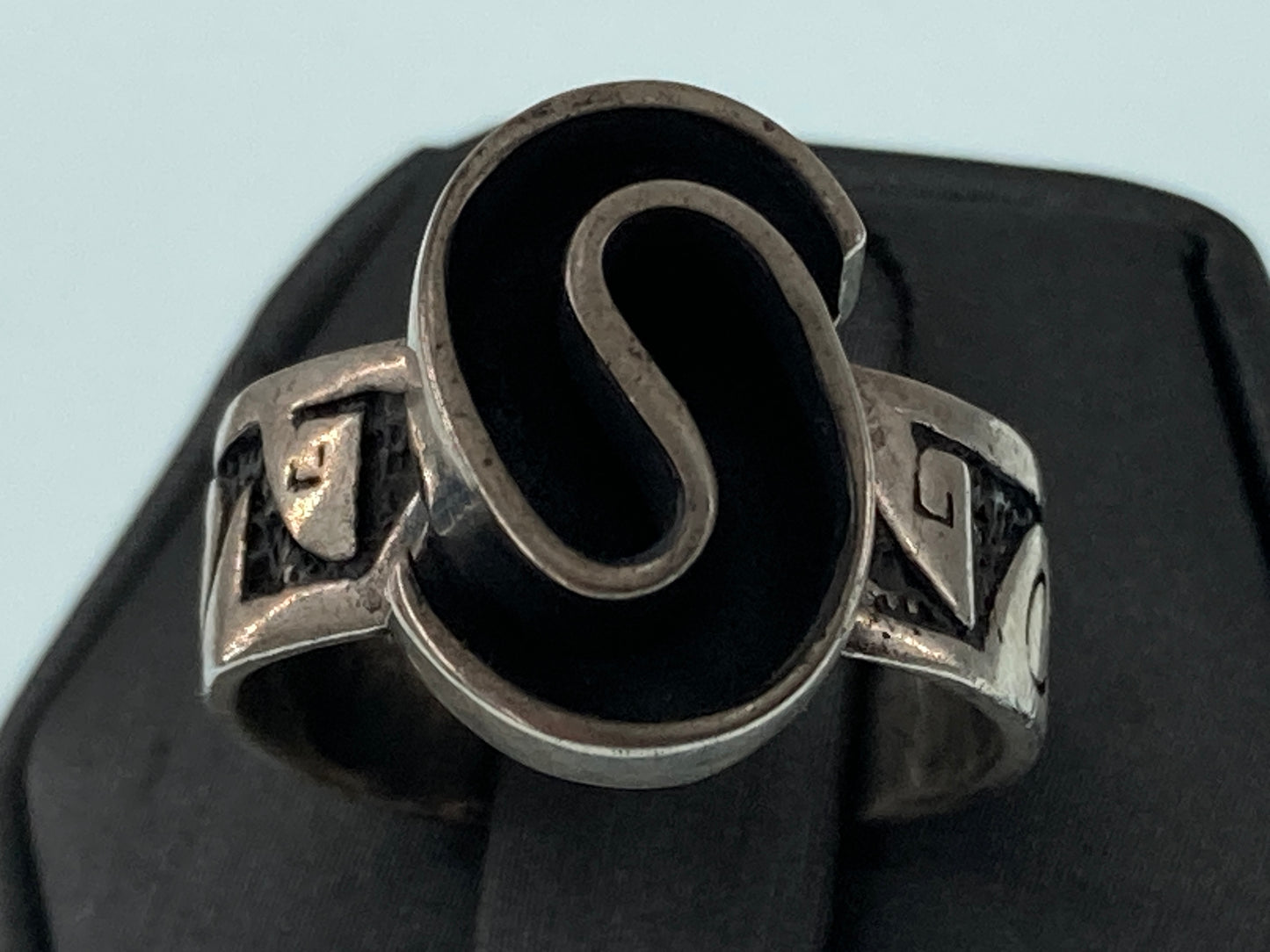 S Ring