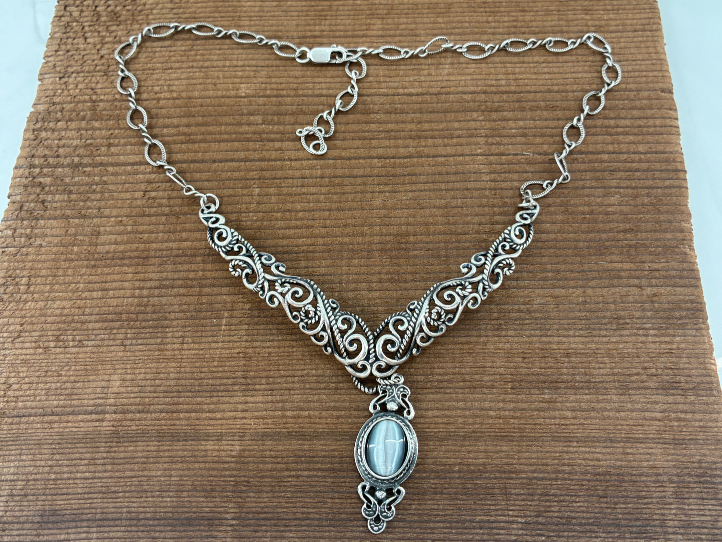 Reborn Vintage Gray Cat Eye Agate Adjustable Necklace