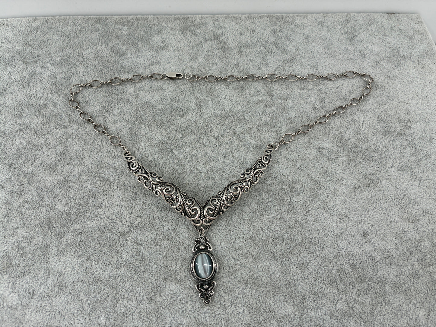 Reborn Vintage Gray Cat Eye Agate Adjustable Necklace