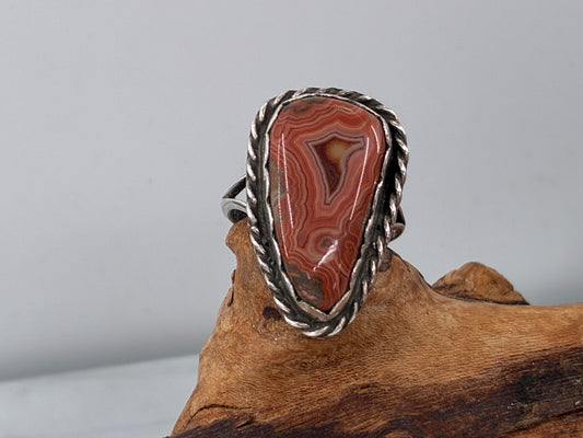 Red Lace Agate Ring