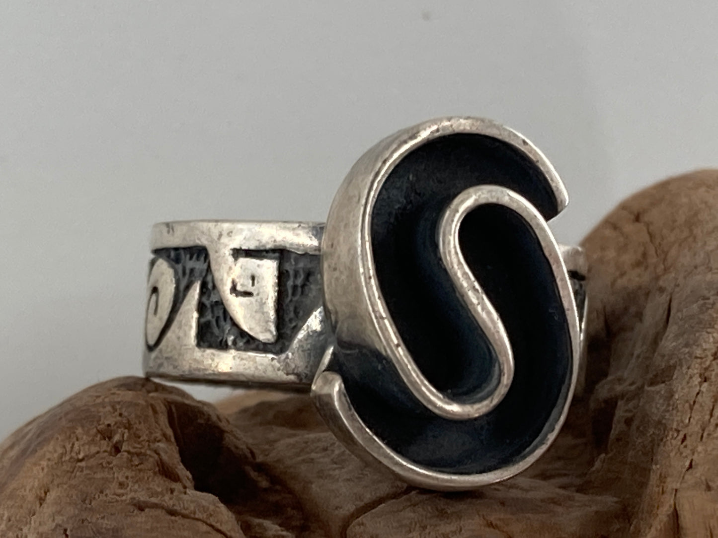 S Ring