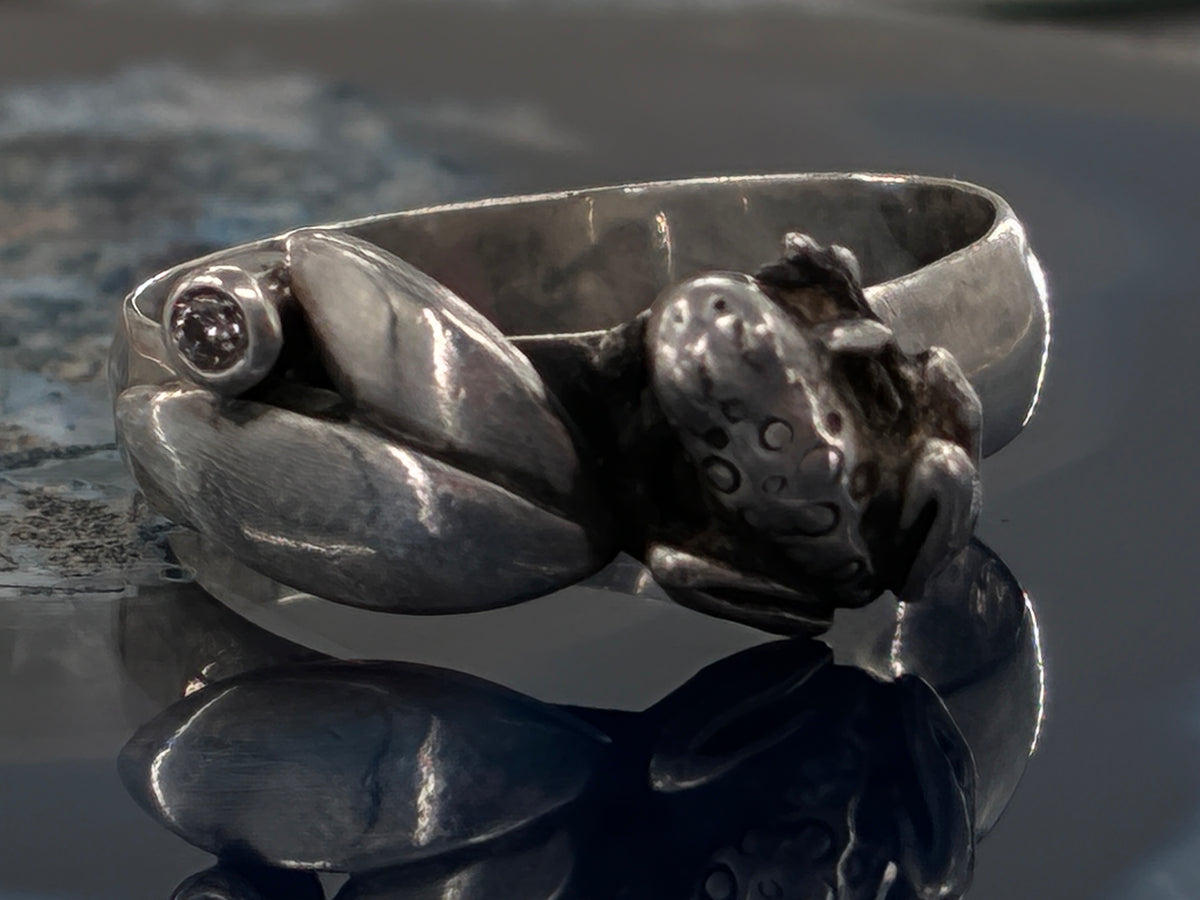 Lily and the Frog Ring - Size 6.5