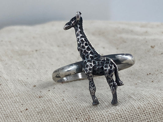 Giraffe Ring
