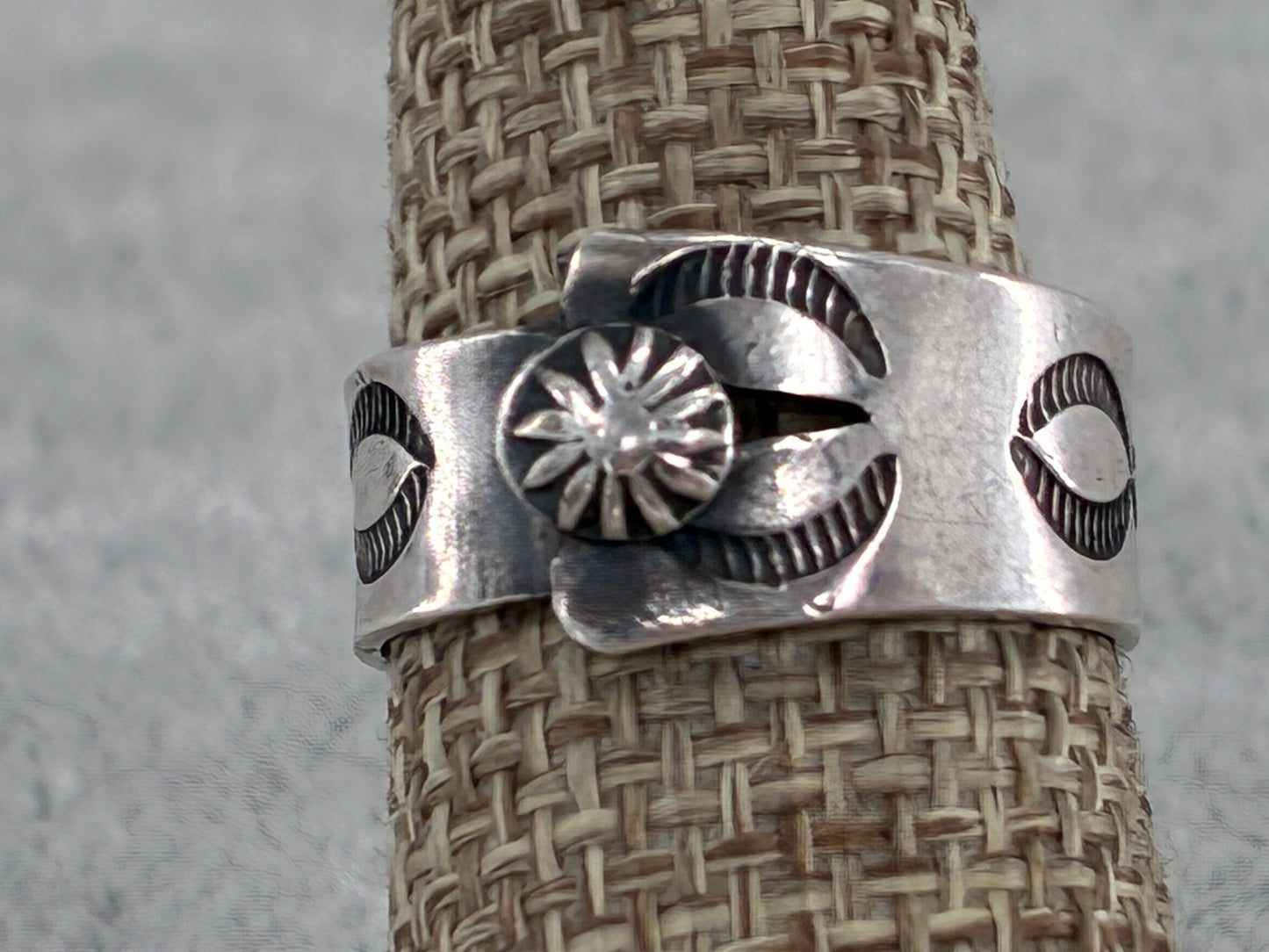 Sterling Silver "Pop-Off" Ring - Size 7.5