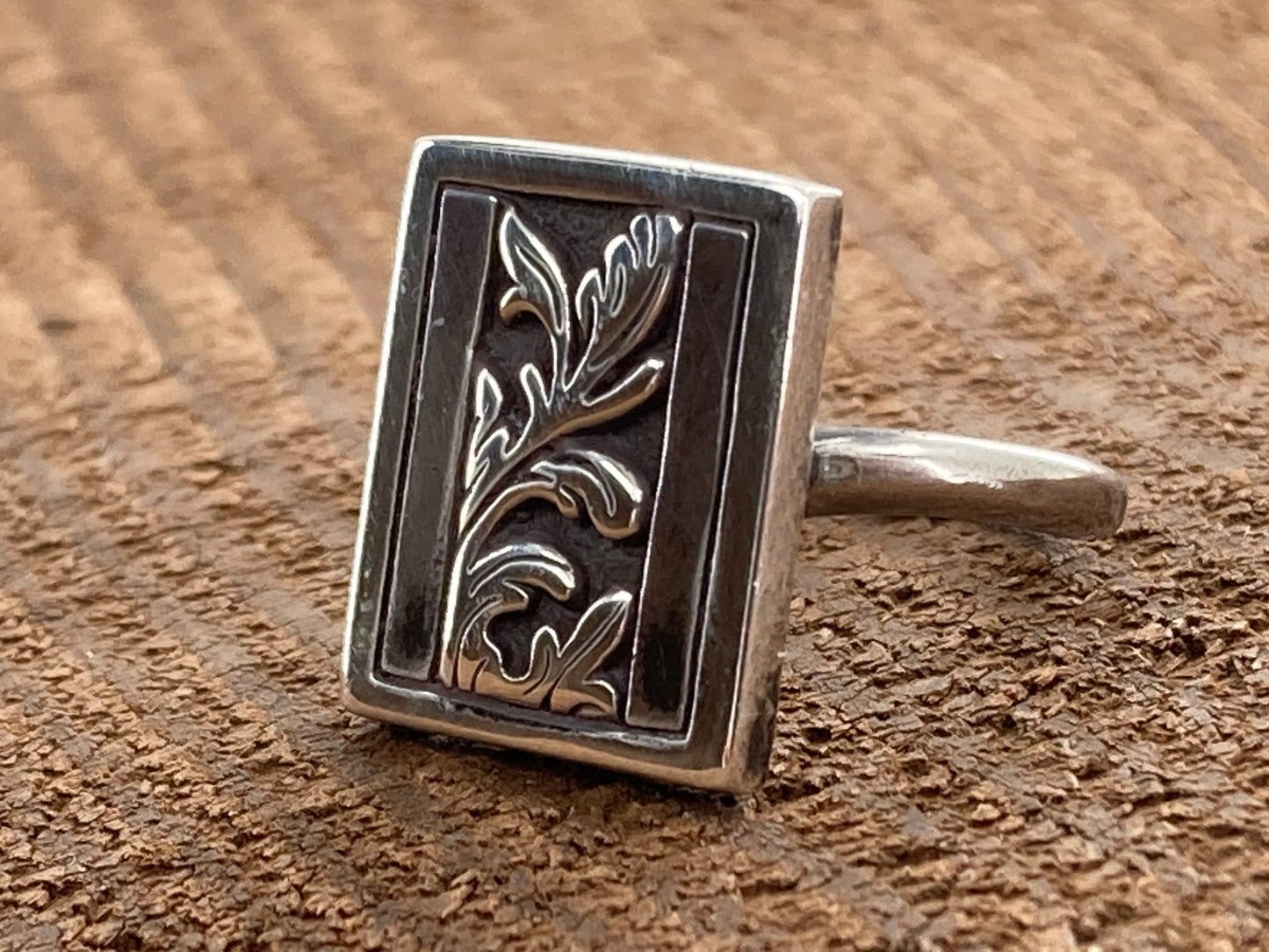 Sterling Silver Leaf Design Ring #1