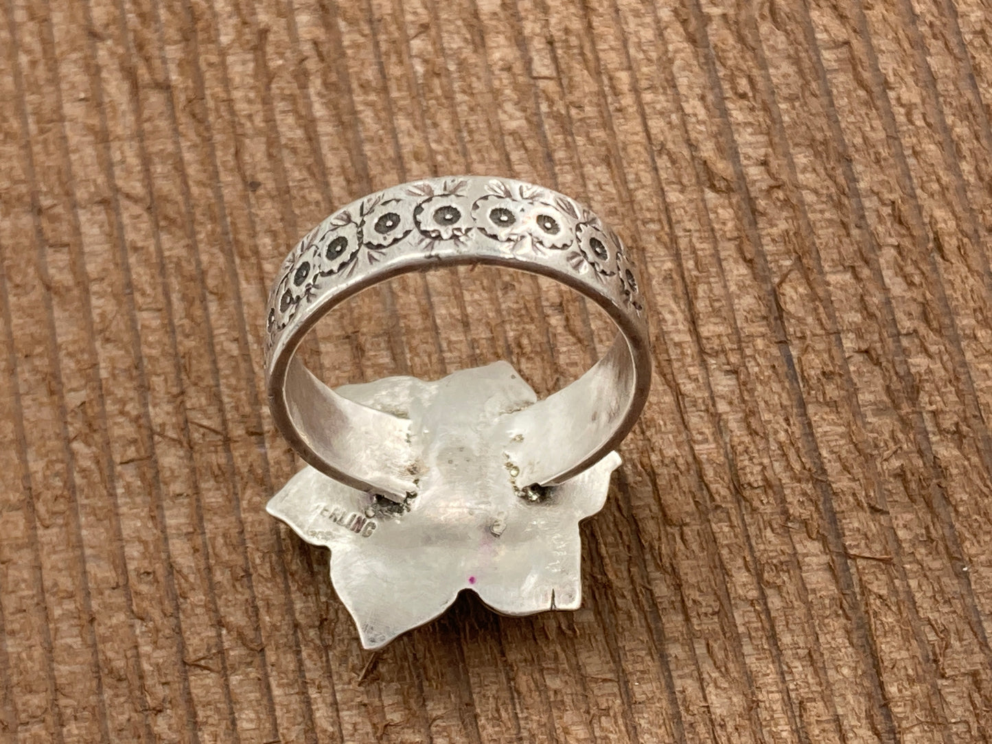 Flower Love Ring