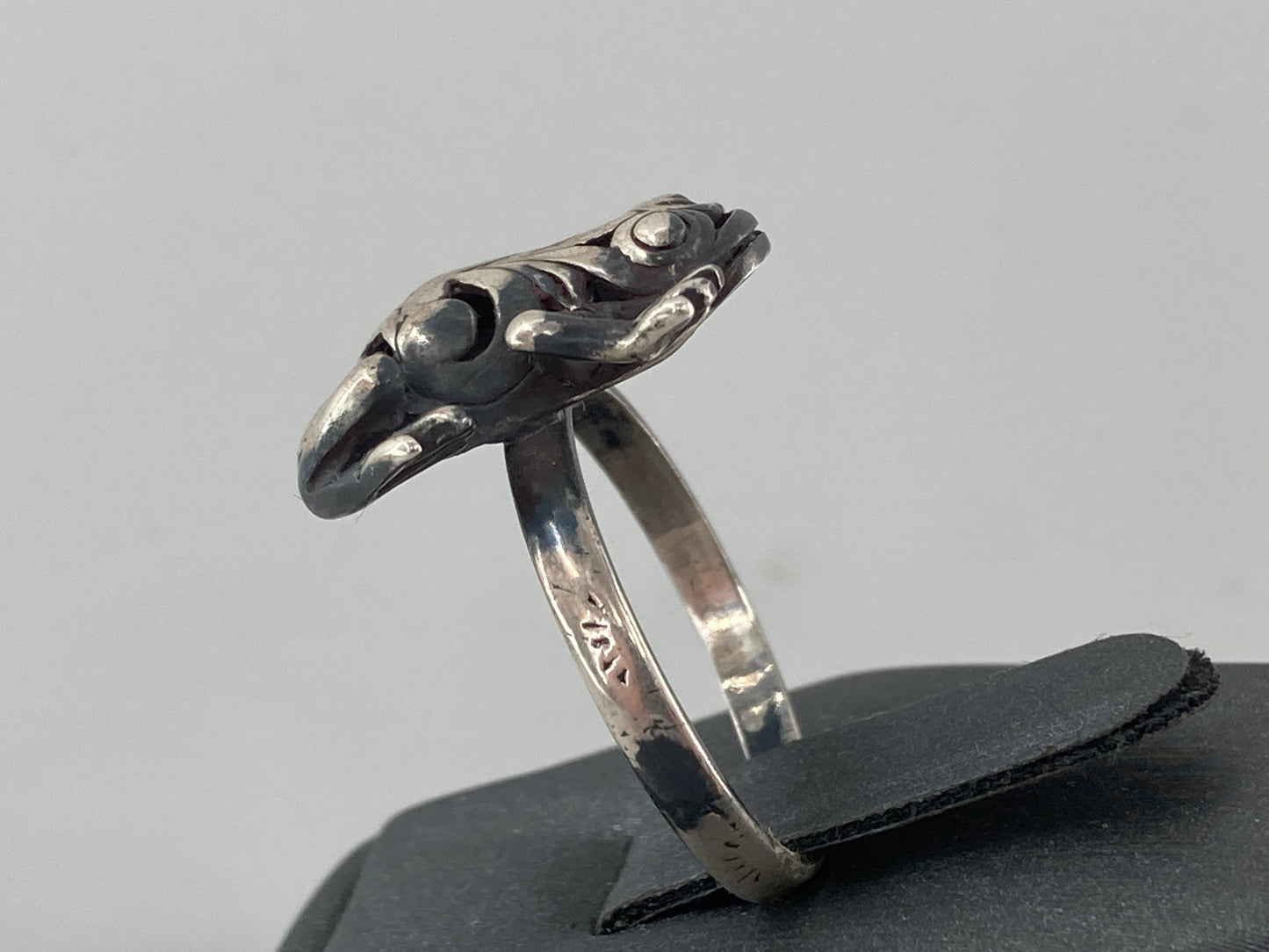 Frog Ring