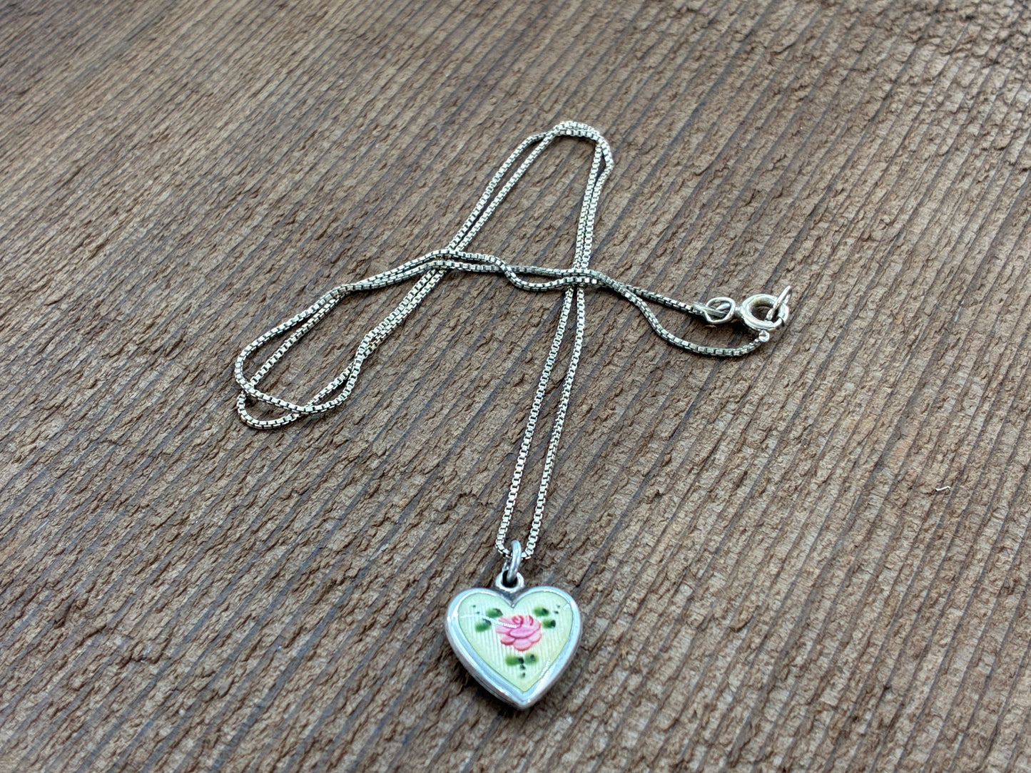 Jerry Heart Necklace
