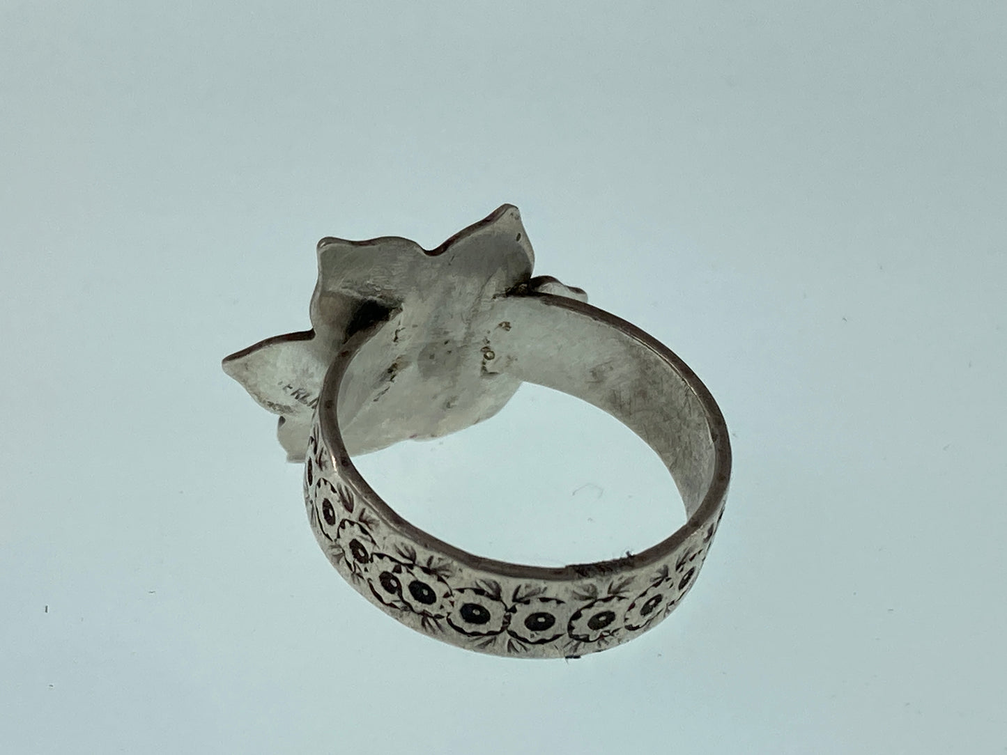 Flower Love Ring