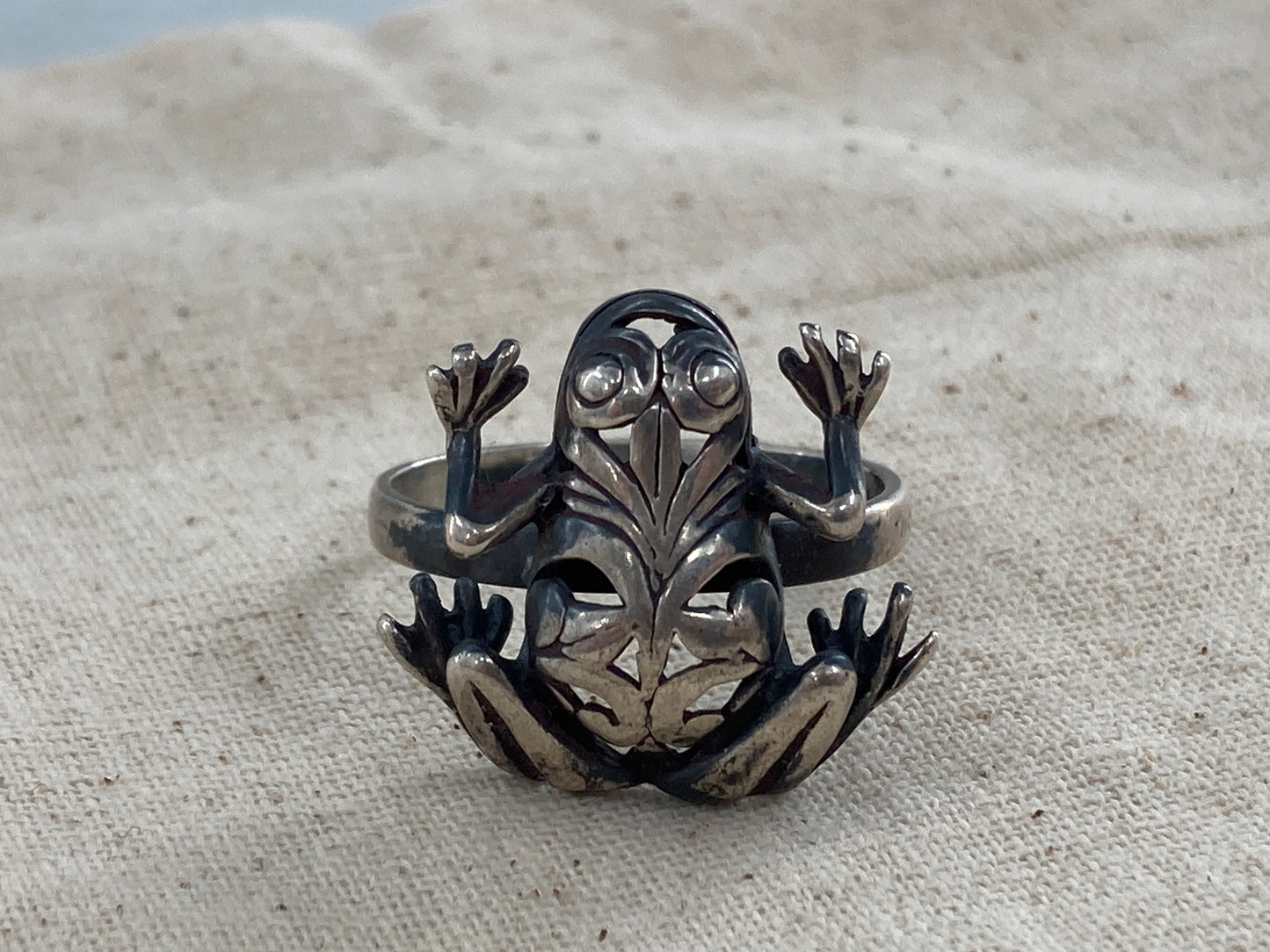 Frog Ring