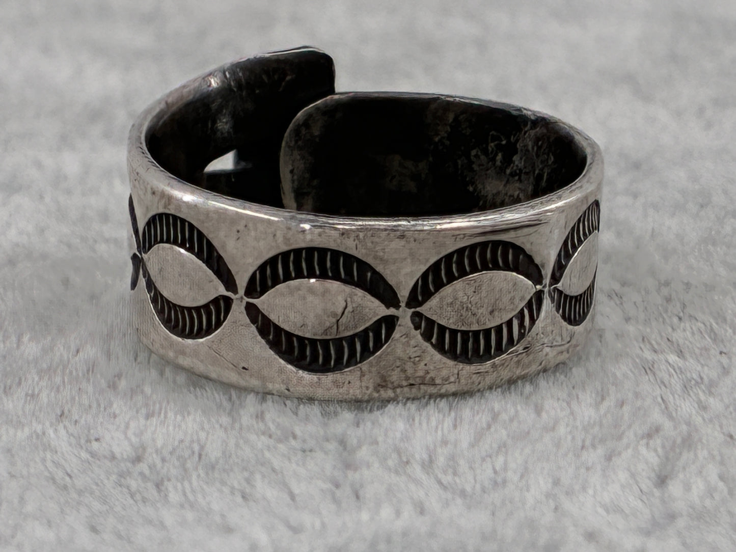 Sterling Silver "Pop-Off" Ring - Size 7.5